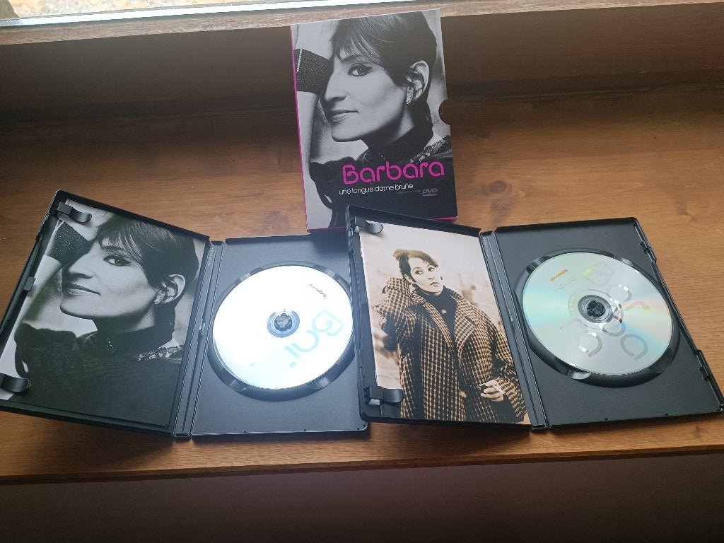 Coffret collector 2 dvd Barbara " une longue dame brune", Ophalen, Gebruikt