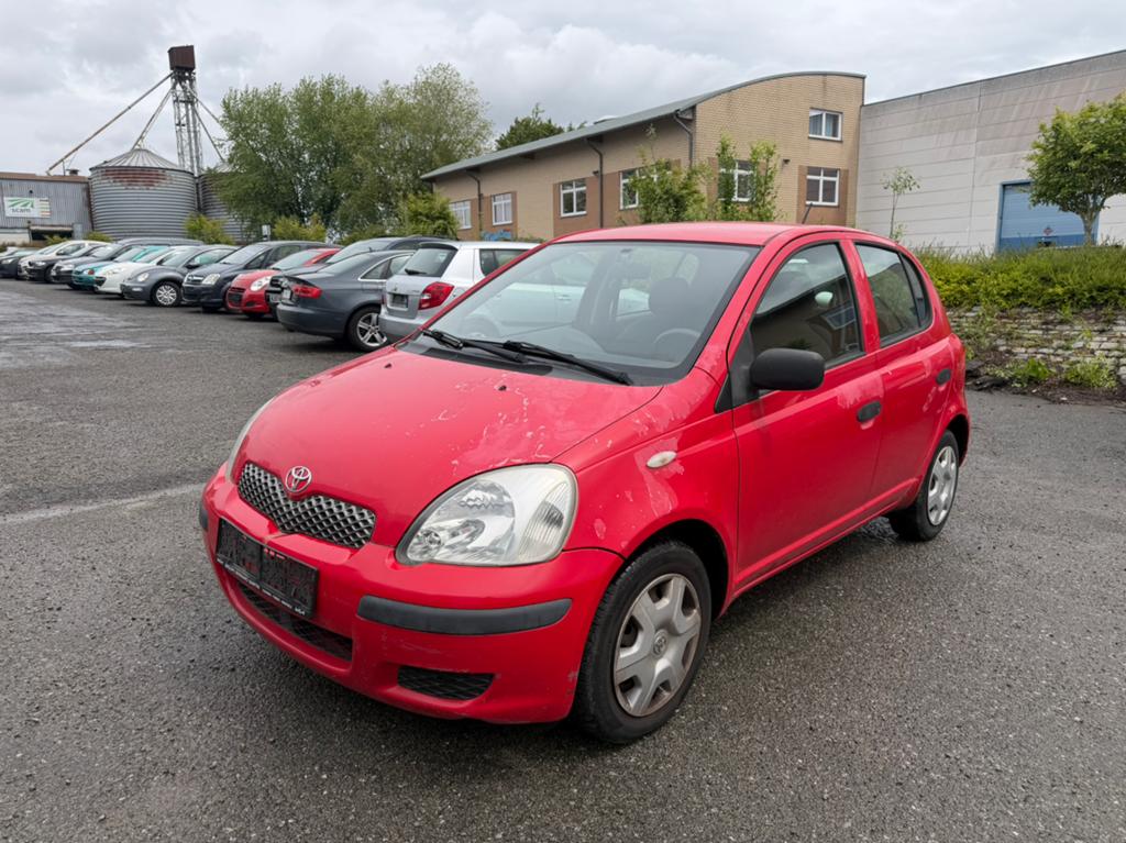 Toyota Yaris 1,0essence 2005 euro4 Très bon état de marche., Autos, Achat, 998 cm³, Entreprise, Boîte manuelle