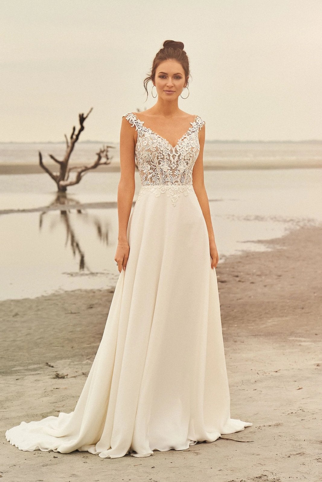 NIEUWE Lillian West 66097 trouwjurk ongedragen, Vêtements | Femmes, Vêtements de mariage & Accessoires de mariage, Enlèvement ou Envoi