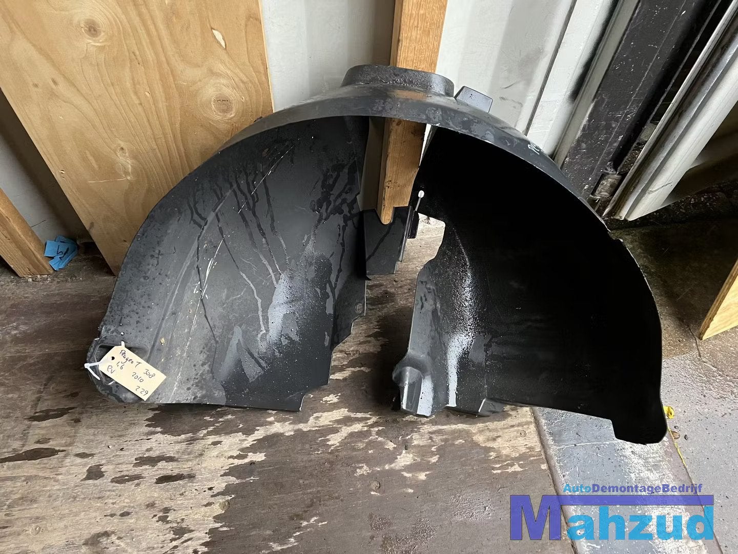 PEUGEOT 308 rechts voor modderkuip wielkuip 2007-2013, Taurusavenue 1
2132 LS  Hoofddorp, NL, Contact.group@renault.com, Stellantis N.V.