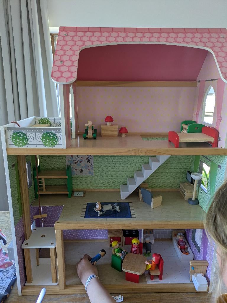 Poppenhuis, Kinderen en Baby's, Speelgoed | Poppenhuizen, Ophalen, Zo goed als nieuw, Poppenhuis