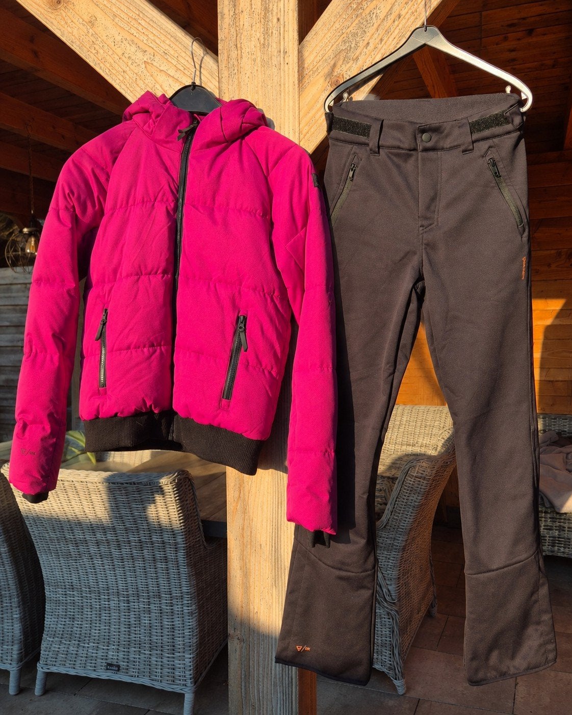 skikleding meisje,  jas en broek, Ophalen of Verzenden, Zo goed als nieuw, Ski, Kleding