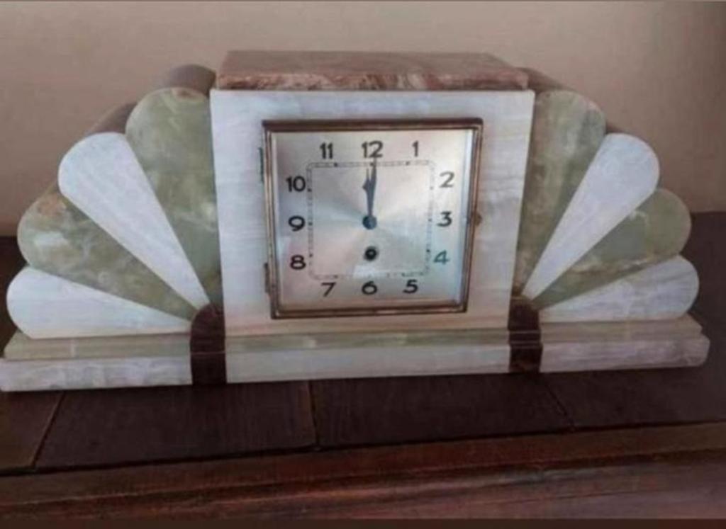 Radio vintage en bois pour la décoration, Enlèvement