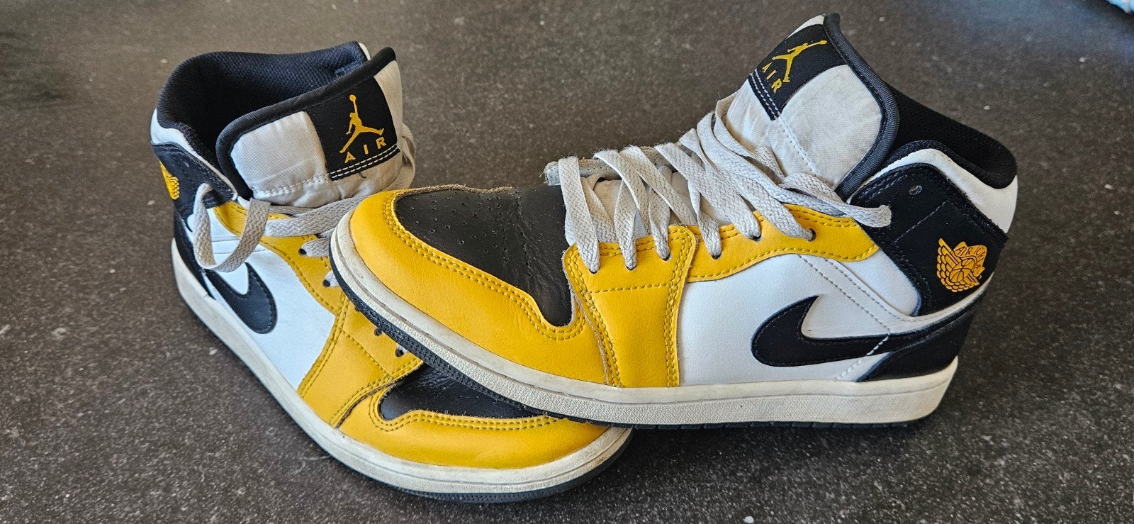 Nike Air Jordan 42-8,5, Comme neuf, Enlèvement, Chaussures de sport, Nike air Jordan