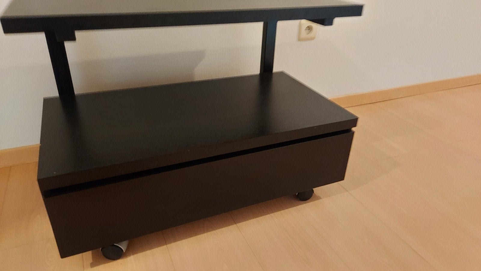 Zwart TV kast, Huis en Inrichting, Ophalen