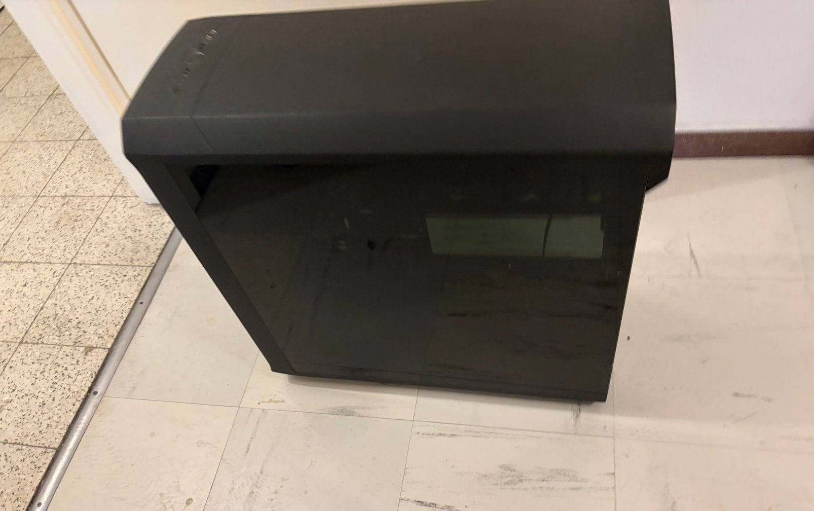 Fractal Design Torrent, Enlèvement, Utilisé