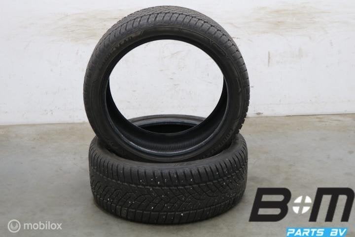2 x 2554020 101V Goodyear UltraGrip Perf 8mm 255 40 20, Auto-onderdelen, Banden en Velgen, Gebruikt, 255 mm, Winterbanden, Band(en)