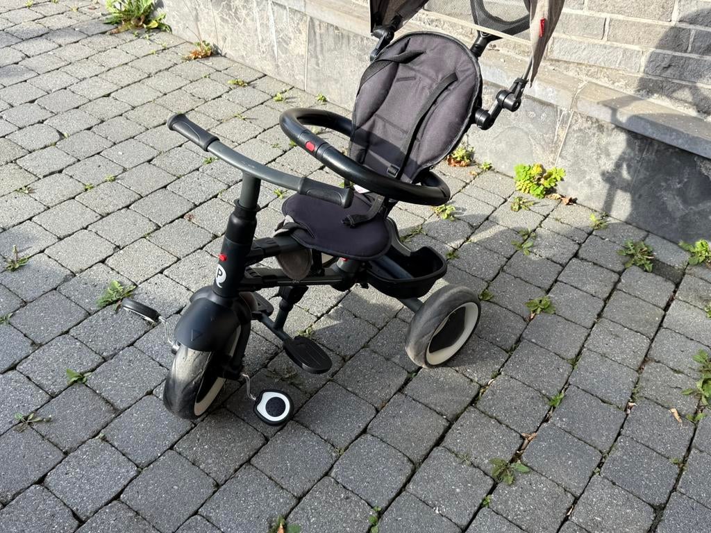 kinderdriewieler met duwstang en zonnescherm, Enfants & Bébés, Poussettes & Combinaisons, Comme neuf, Enlèvement
