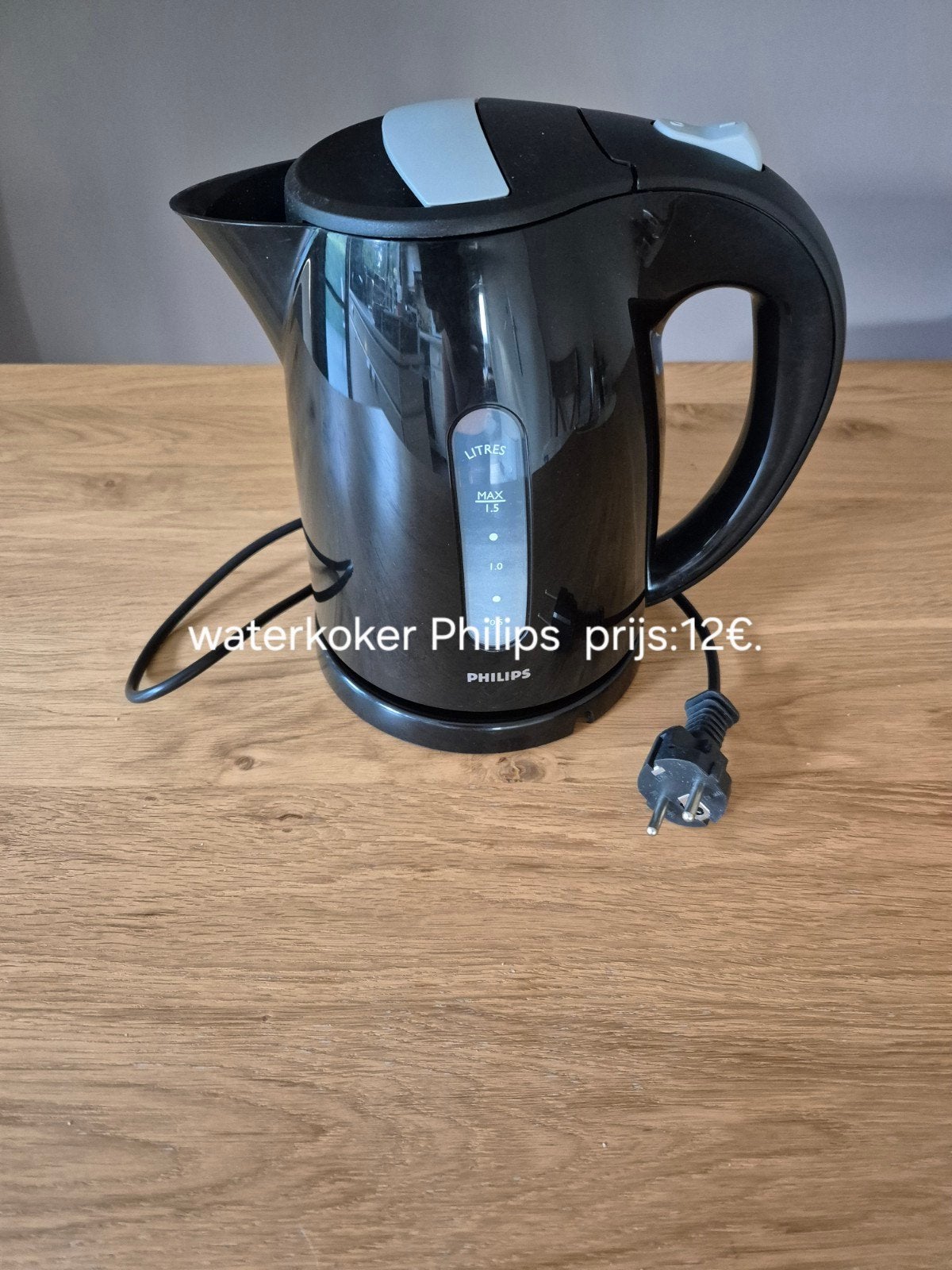 Waterkoker philips prijs:12€., Ophalen