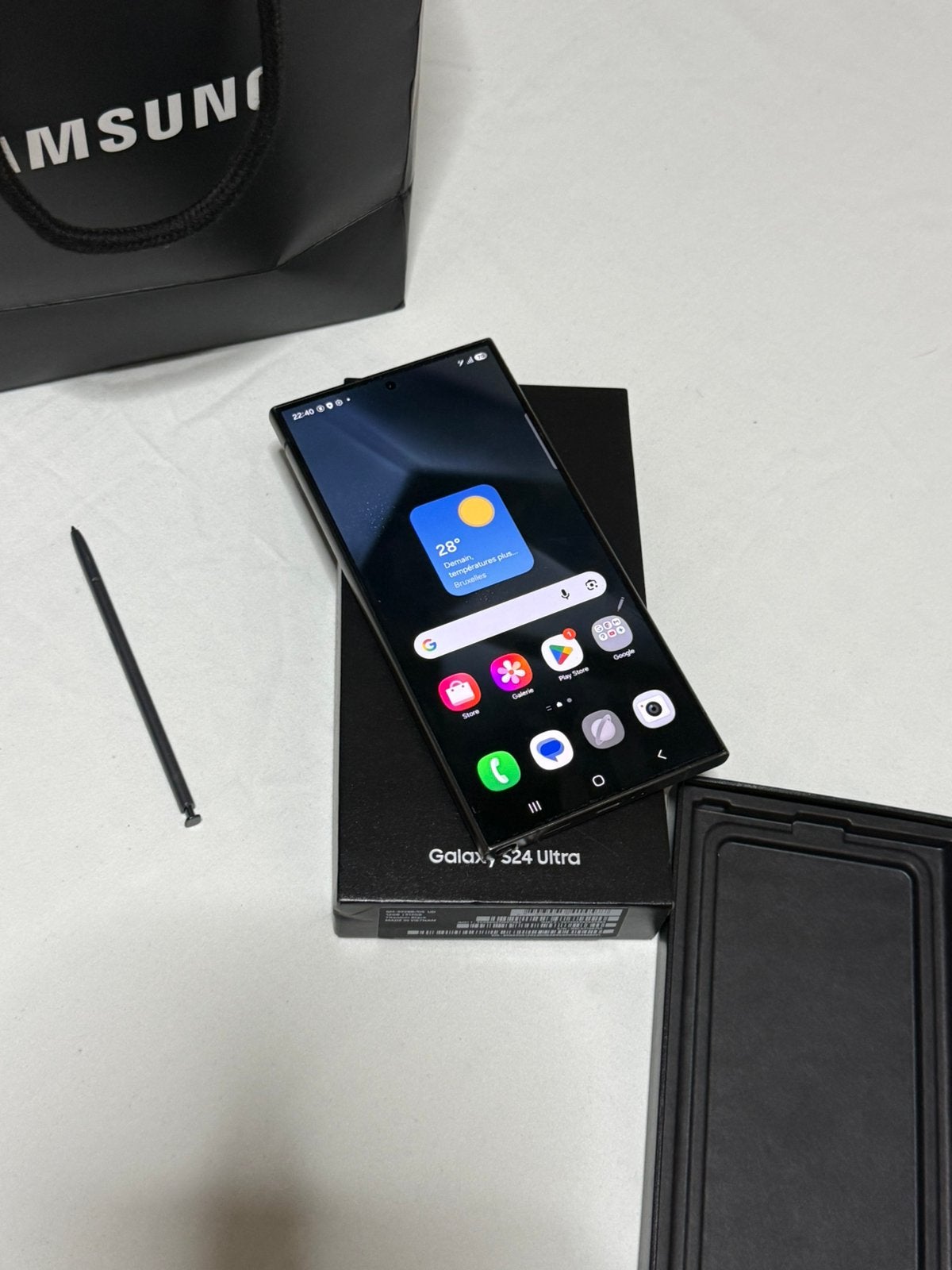 Samsung s24 ultra 512giga garanti, Télécoms, Téléphonie mobile | Samsung, Enlèvement ou Envoi, Comme neuf