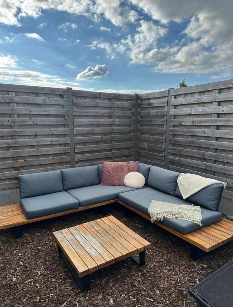 Loungeset + beschermhoes, Ophalen, Zo goed als nieuw, Hout, Loungeset
