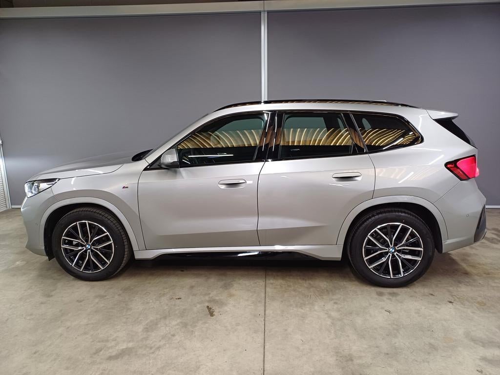 BMW X1 sDrive18i,M-Pakket,Shadow-Line,LED,Caméra,..., Auto's, BMW, Gebruikt, 136 pk, Alcantara, 146 g/km