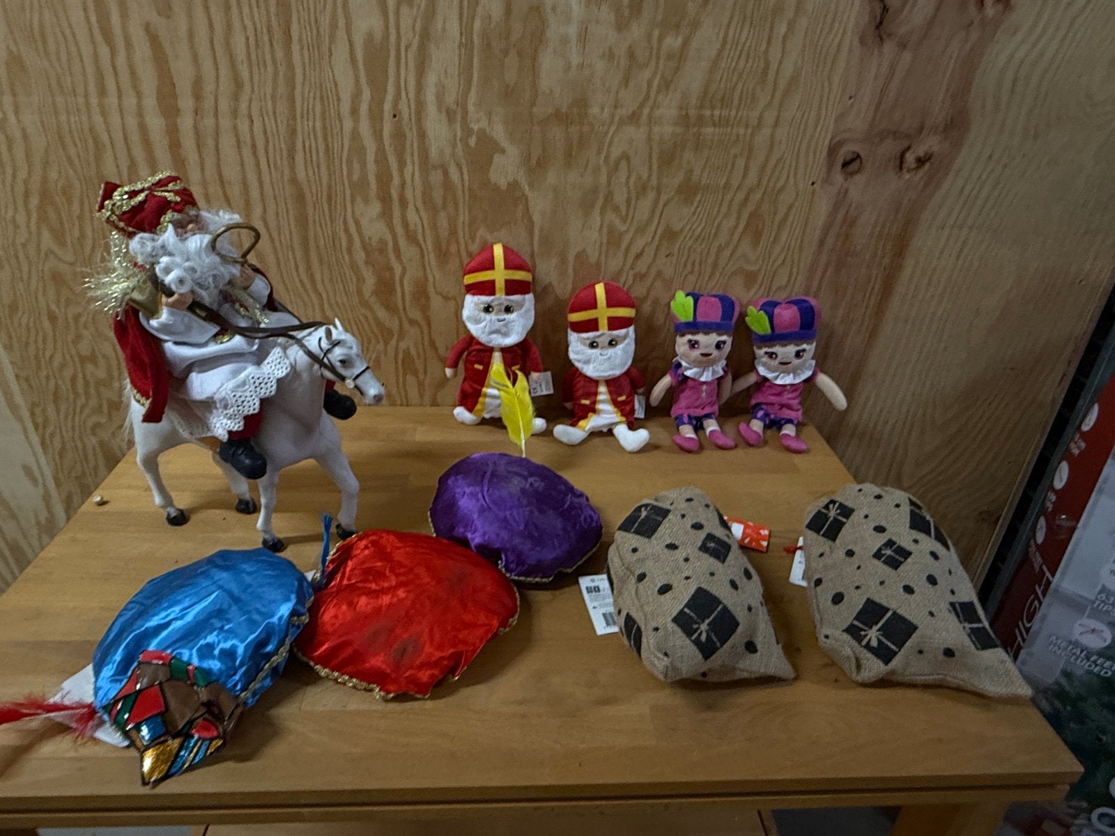 Sinterklaas poppjes decoratie, Diversen, Ophalen of Verzenden, Zo goed als nieuw
