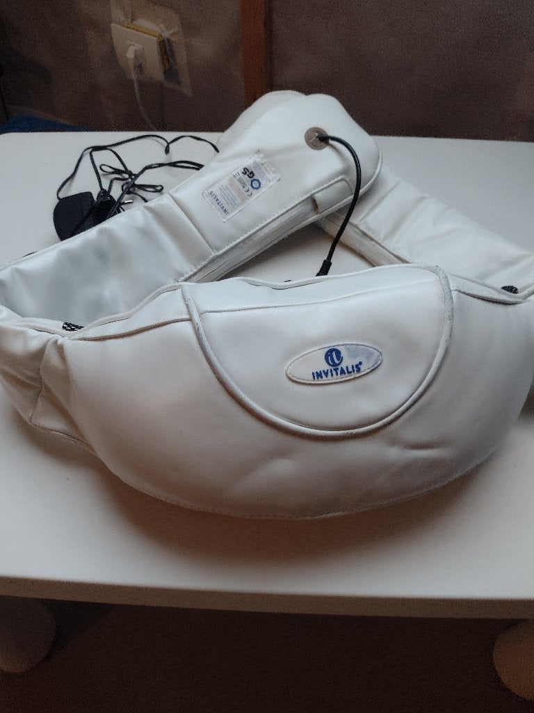 Invitalis Shiatsu massageapparaat voor nek en rug, Sport en Fitness, Ophalen, Zo goed als nieuw, Apparaat