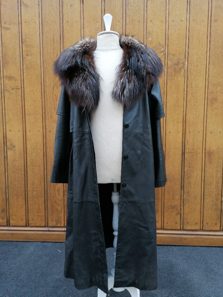 P7 vintage lederen jas met afneembare vossenkraag, Ophalen of Verzenden, Gedragen, Maat 38/40 (M)