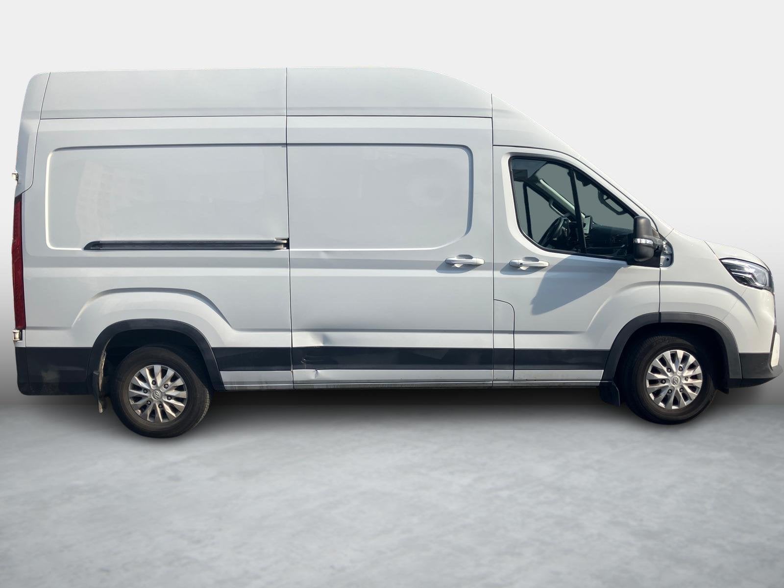 Maxus eDeliver9 L3H3 89kWh N1, Éclairage LED, Achat, 4 portes, Entreprise