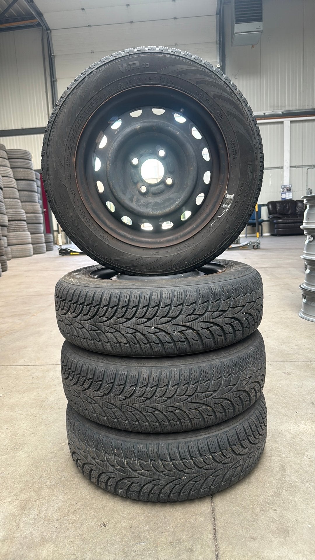Pneus d'hiver 1657014 165/70/14 165/70R14 avec jantes, Enlèvement