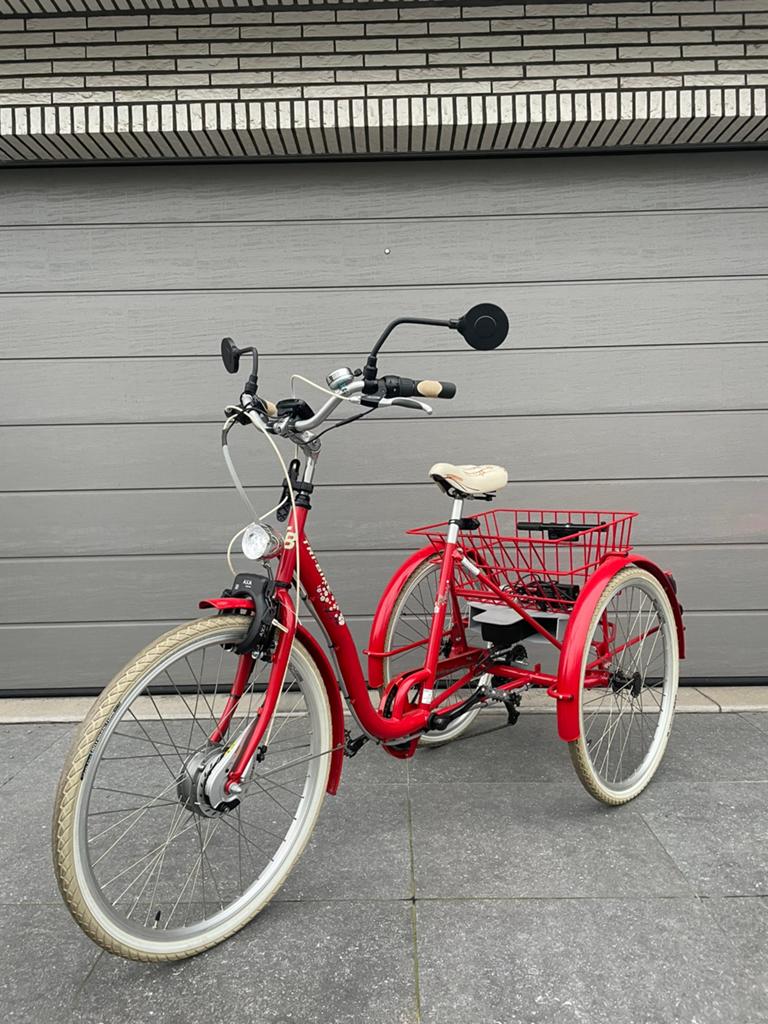 Tri-Bike elektrische driewieler ondersteuning, nieuwstaat, Diversen, Rolstoelen, Zo goed als nieuw, Elektrische rolstoel, Ophalen of Verzenden