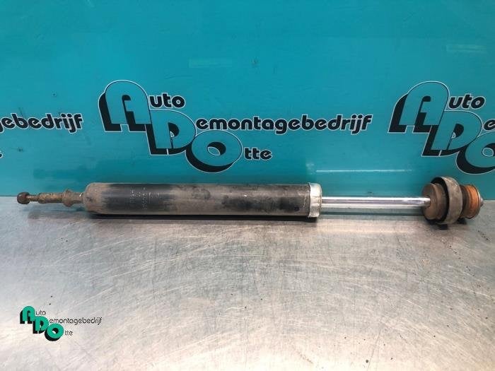 Schokdemper rechts-achter van een BMW 3-Serie (3-Serie 04-), Gebruikt, -, -, Ophalen of Verzenden
