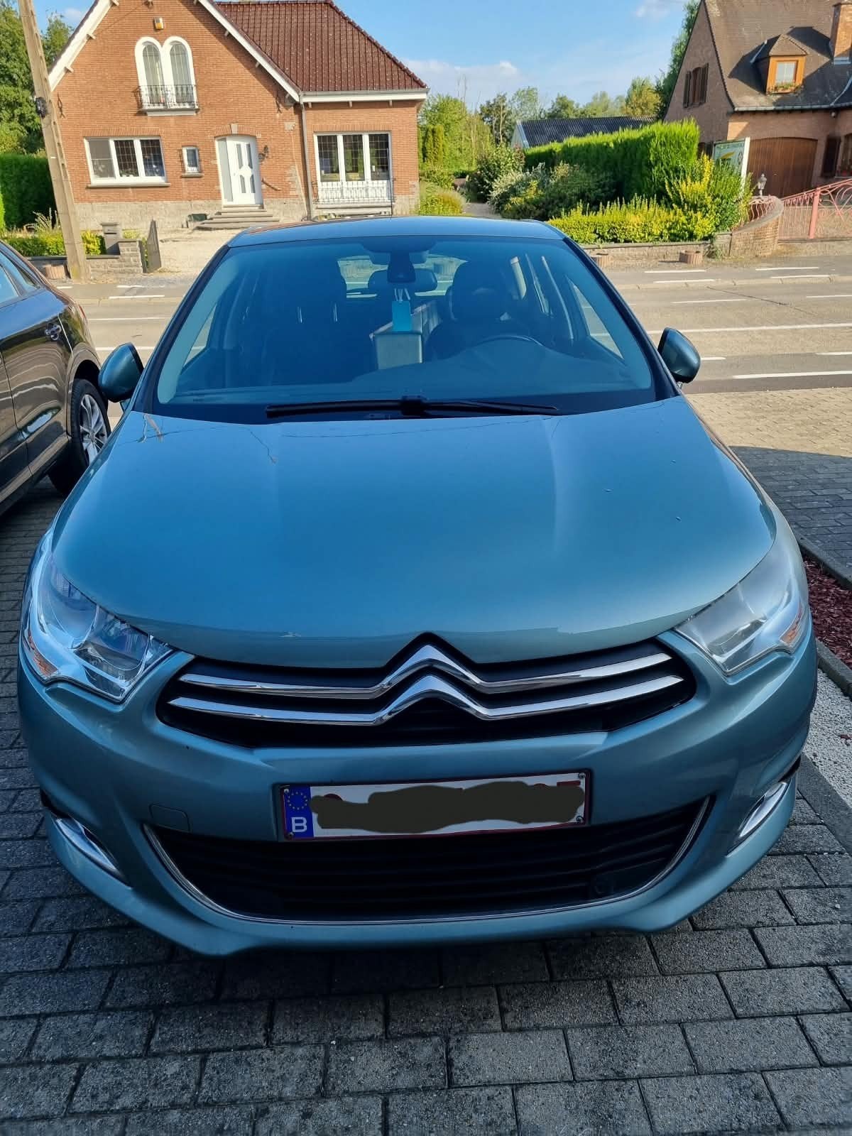 Citroën c4 1.6 hdi    101450 klms 0493 85 52 75, Autos, Citroën, Achat, Boîte manuelle, Noir, 5 portes