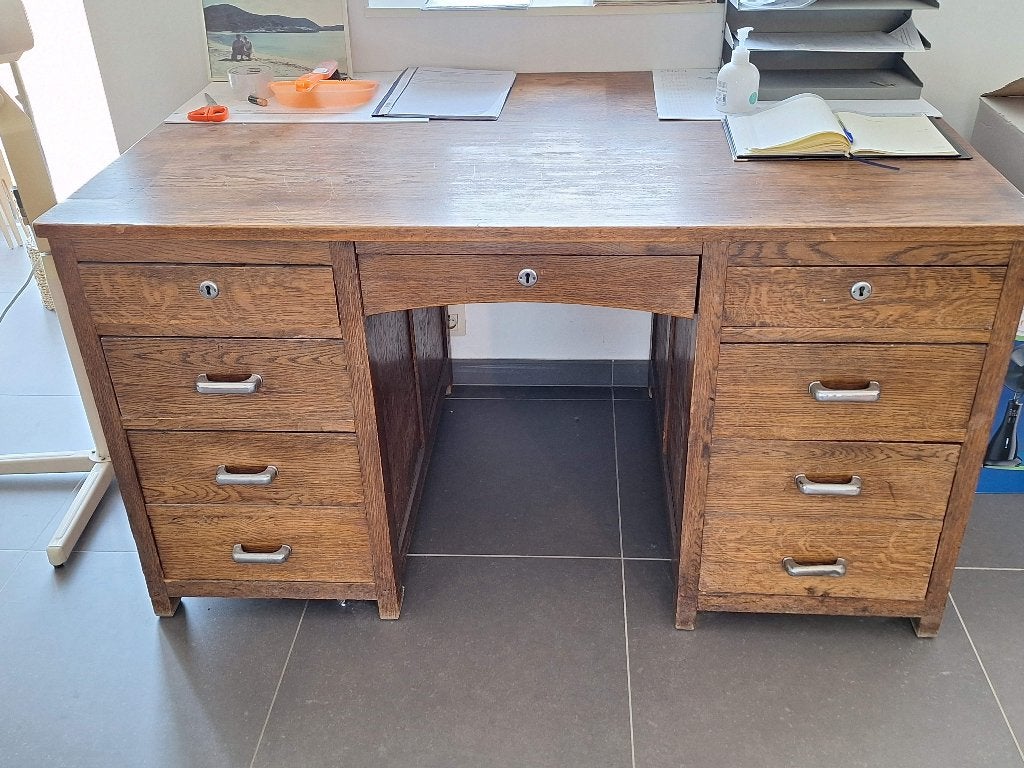 Vintage bureel, Ophalen