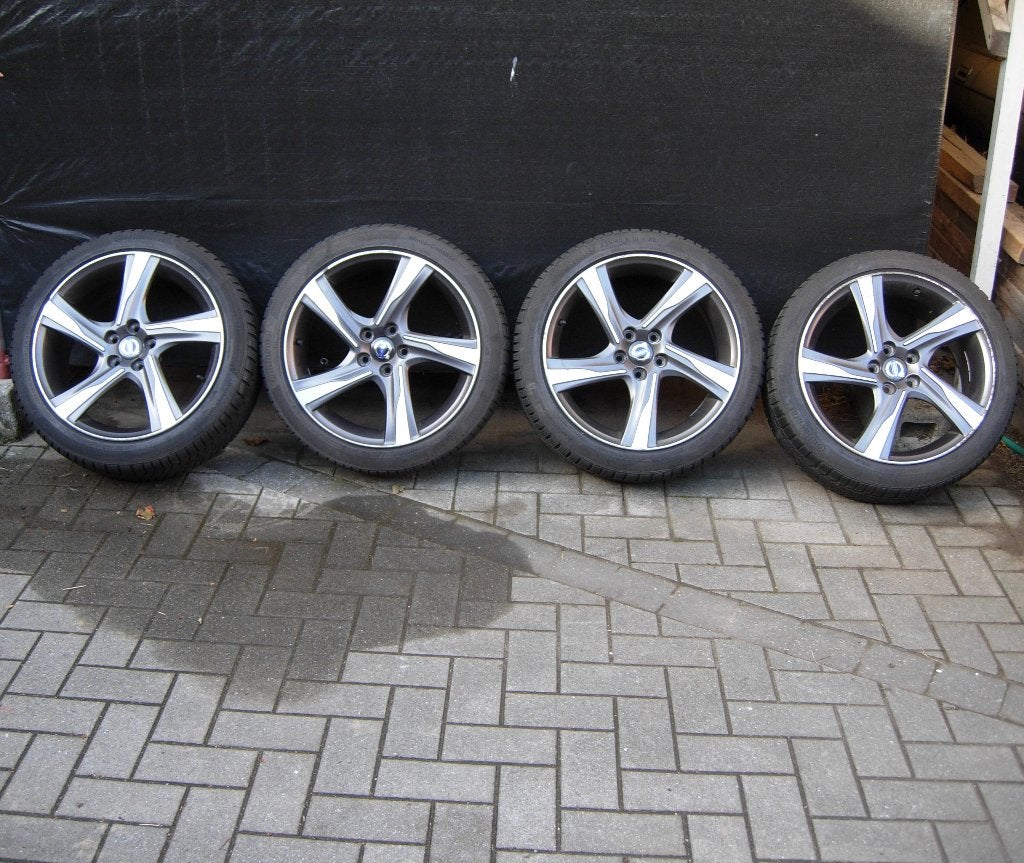 Pneus d'hiver Volvo S60 V60, Autos : Pièces & Accessoires, Pneus et Jantes, Pneus hiver, Véhicule de tourisme, 18 pouces