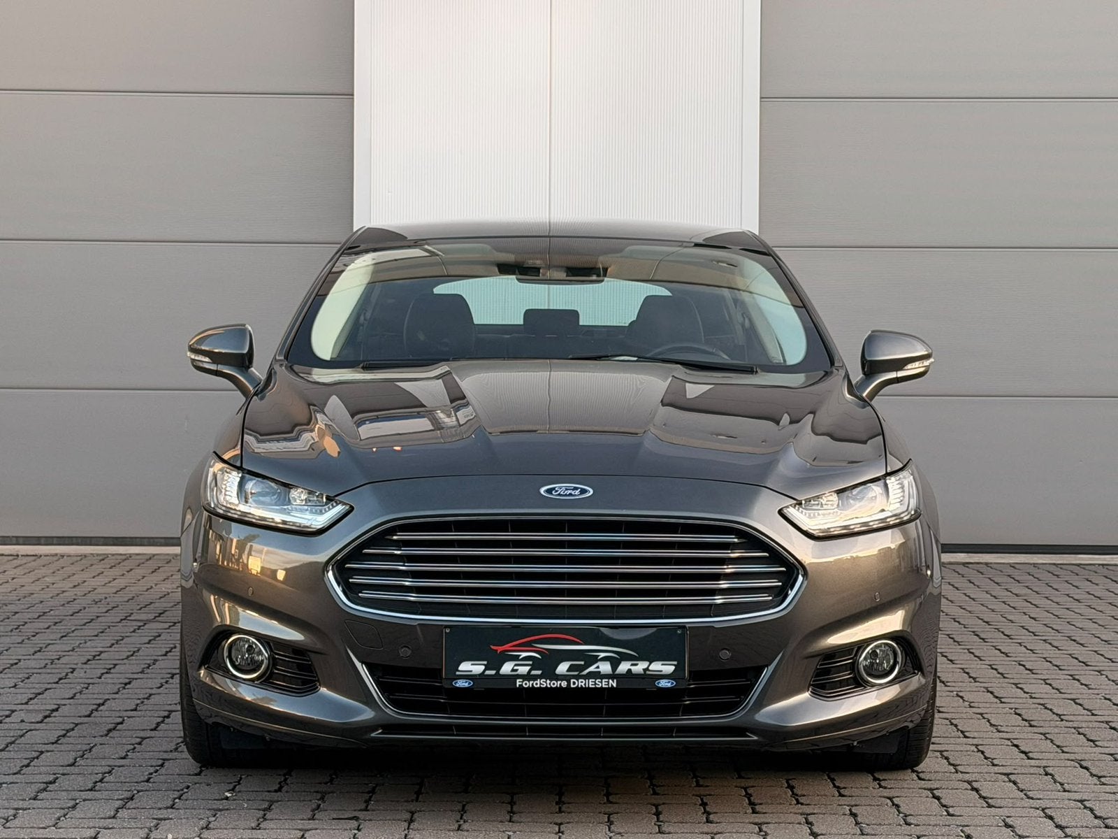 FORD MONDEO 2015 BENZIEN 1.5 EURO6B 106.000KM, Auto's, Euro 6, Mondeo, Bedrijf, Handgeschakeld