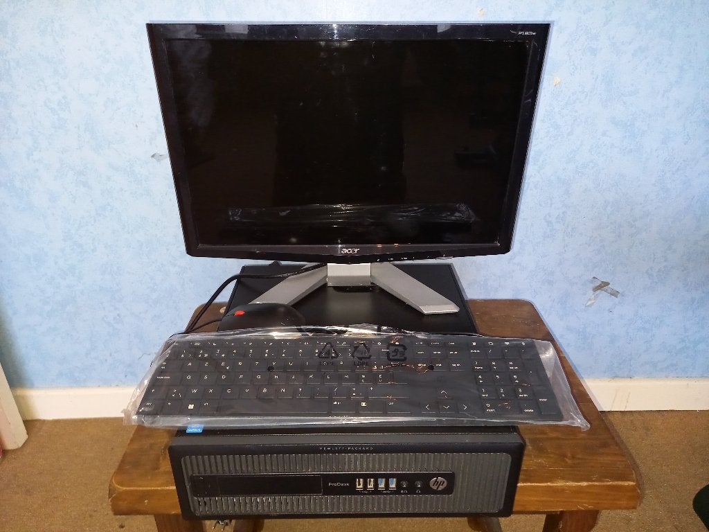 HP ProDesk 600 G1/SFF/i3-4130/3,5GHz/8GB/112 SSD, 8 GB, SSD, Enlèvement, 3 à 4 Ghz