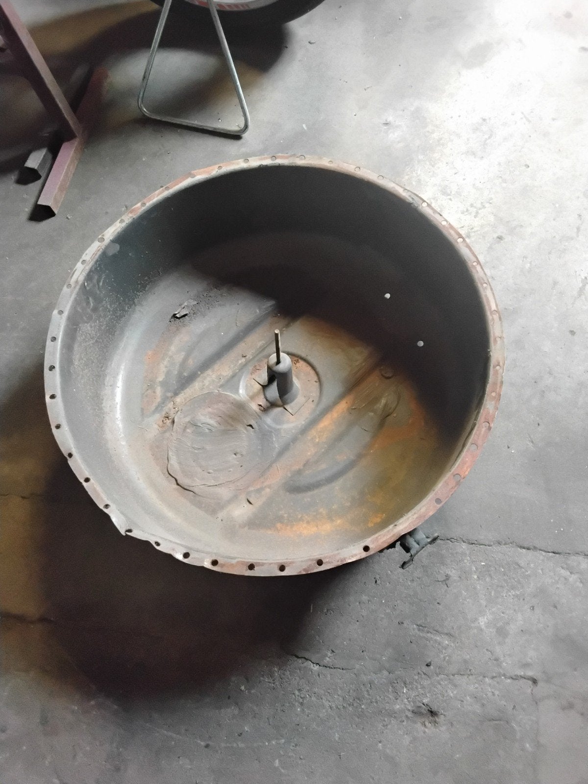 Bac de emplacement de roue de secours BMW E30, Enlèvement, BMW