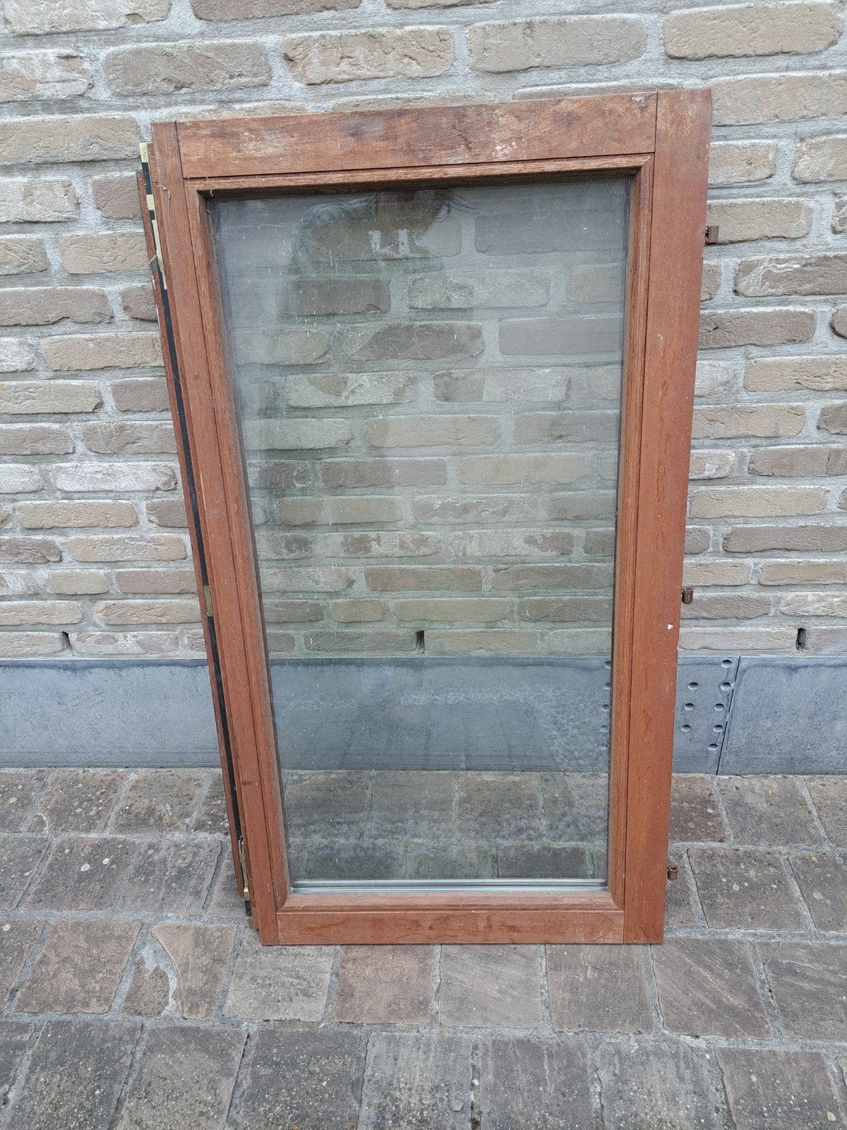 Vensterraam, Ophalen