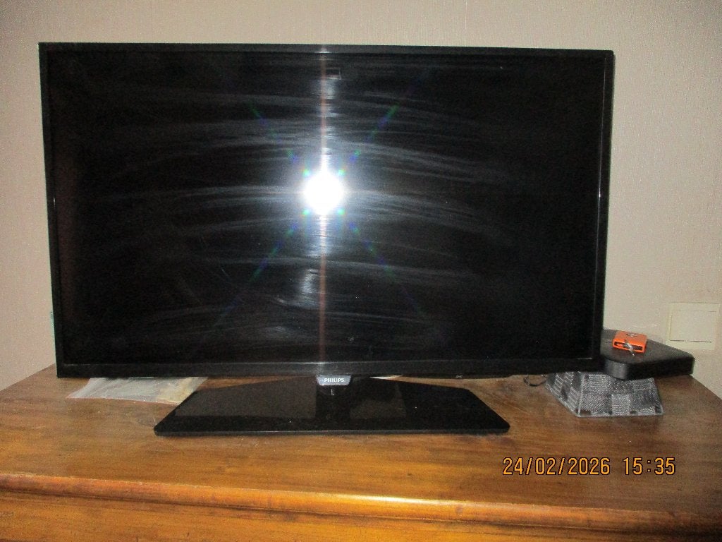 tv phillips, TV, Hi-fi & Vidéo, Télévisions, Philips, LCD, 120 Hz, Enlèvement