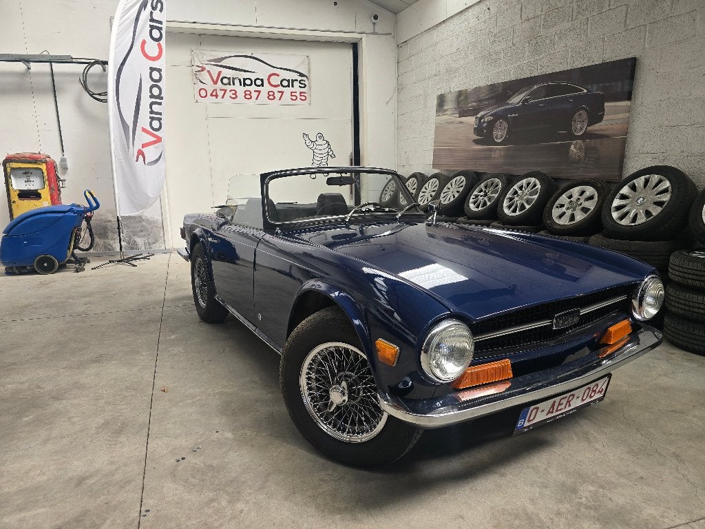 ⭐Triumph TR6 – Britse Klassieker – Uniek – Verzamelobject, Auto's, 2500 cc, Achterwielaandrijving, Zwart, Cabriolet
