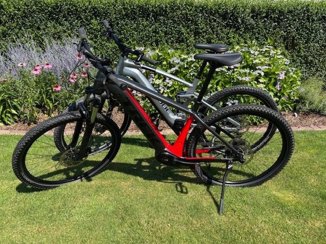 Elektrische MTB'S, Fietsen en Brommers, Elektrische fietsen, Zo goed als nieuw, Cube, Ophalen