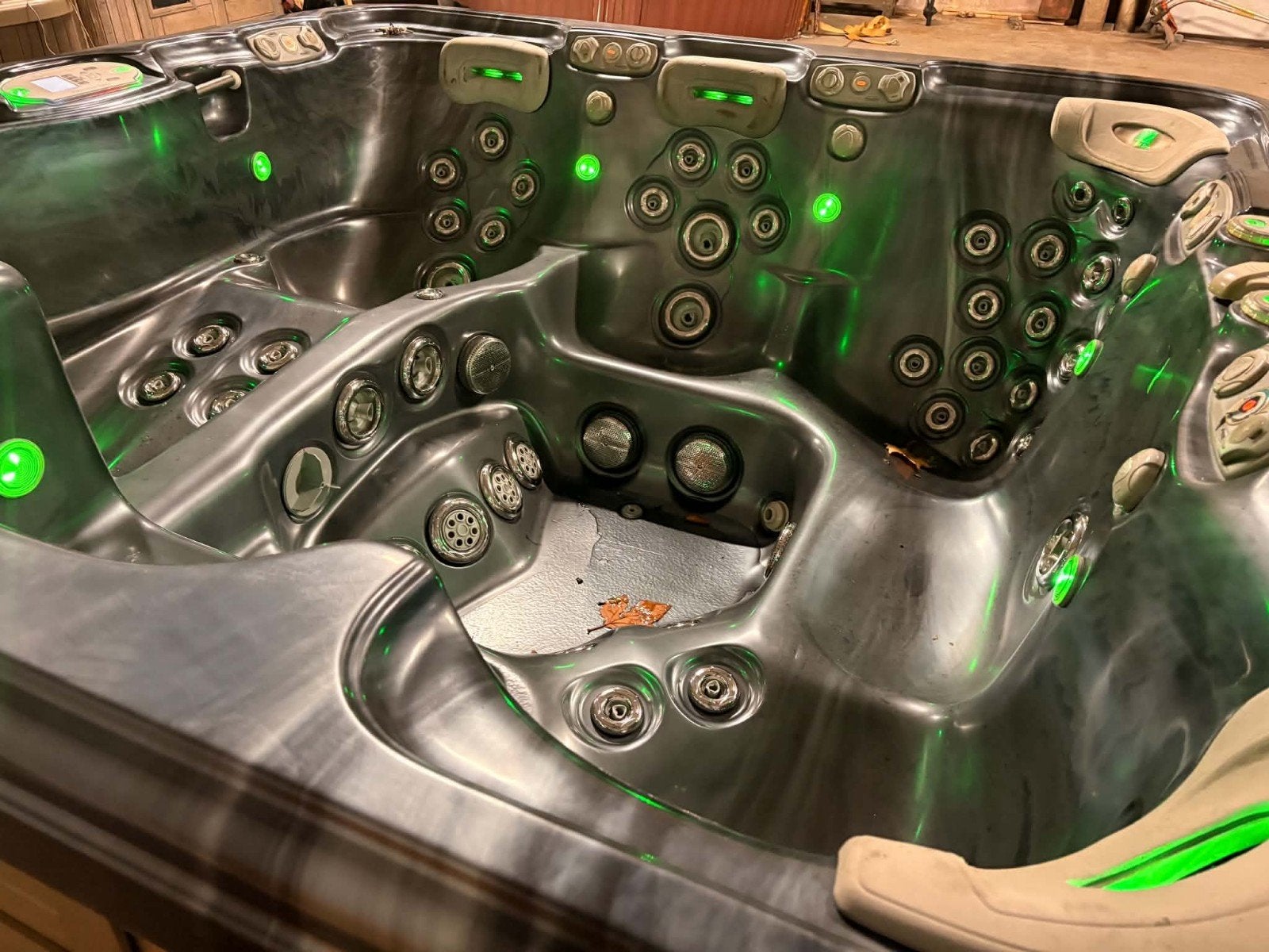 Jacuzzi 5 personnes - Livraison gratuite partout en Belgique, Jardin & Terrasse, Enlèvement, Comme neuf