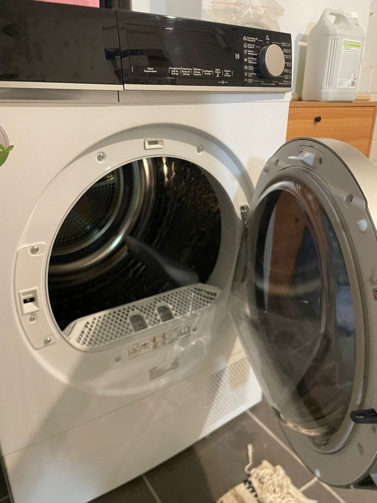 SHARP 12 kg A++ heat pump dryer / séchoir pompe à chaleur, Electroménager, Sèche-linge, 85 à 90 cm, Classe énergétique A ou plus économe