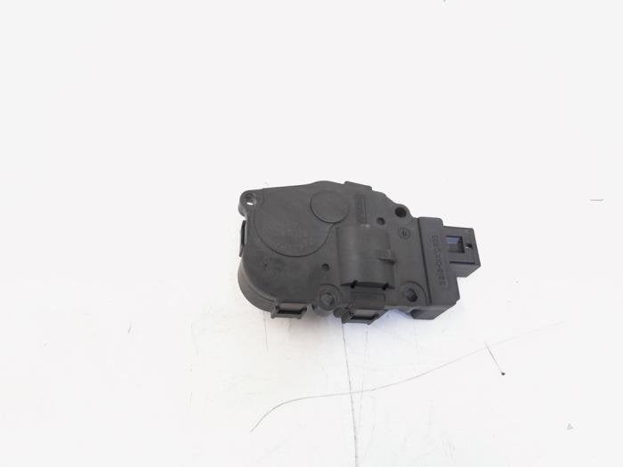 Clapet chauffage moteur d'un Audi A4, Autos : Pièces & Accessoires, Moteurs & Accessoires, -, 3 mois de garantie, Audi, Utilisé