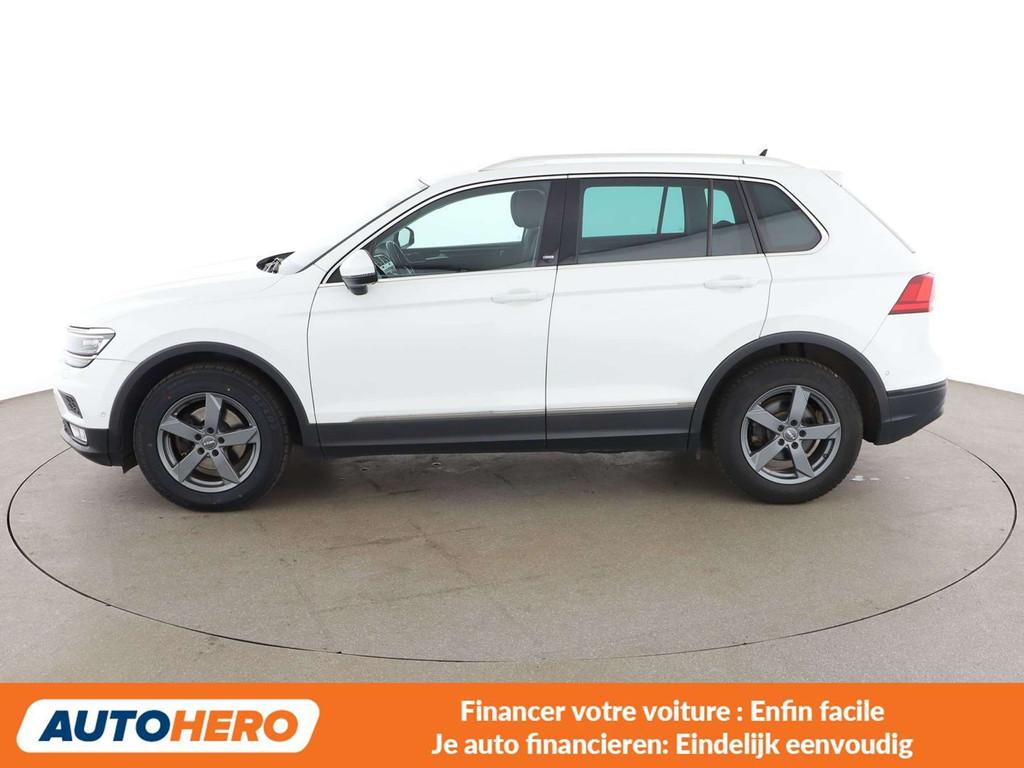 Volkswagen Tiguan 1.4 TSI Sound BlueMotion, Autos, 1395 cm³, 139 g/km, Boîte manuelle, Noir