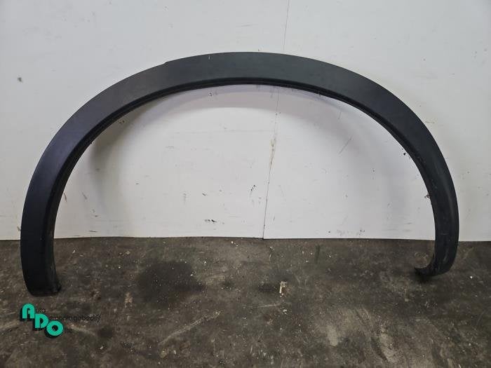 Spatbord Lijst van een Nissan Qashqai (Qashqai 07-), Gebruikt, -, -, Ophalen of Verzenden