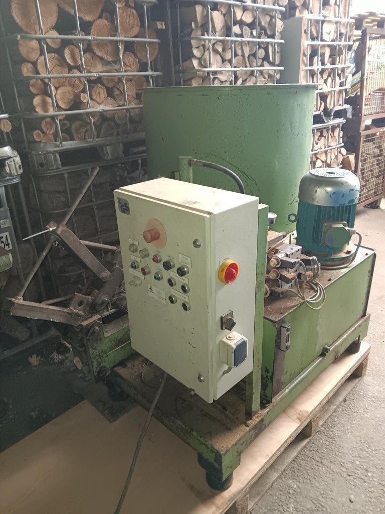 presse à briquette, Enlèvement
