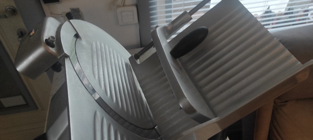 Machine de découpe professionnelle : découpe parfaite!, Enlèvement, Utilisé, Boulangerie et Boucherie