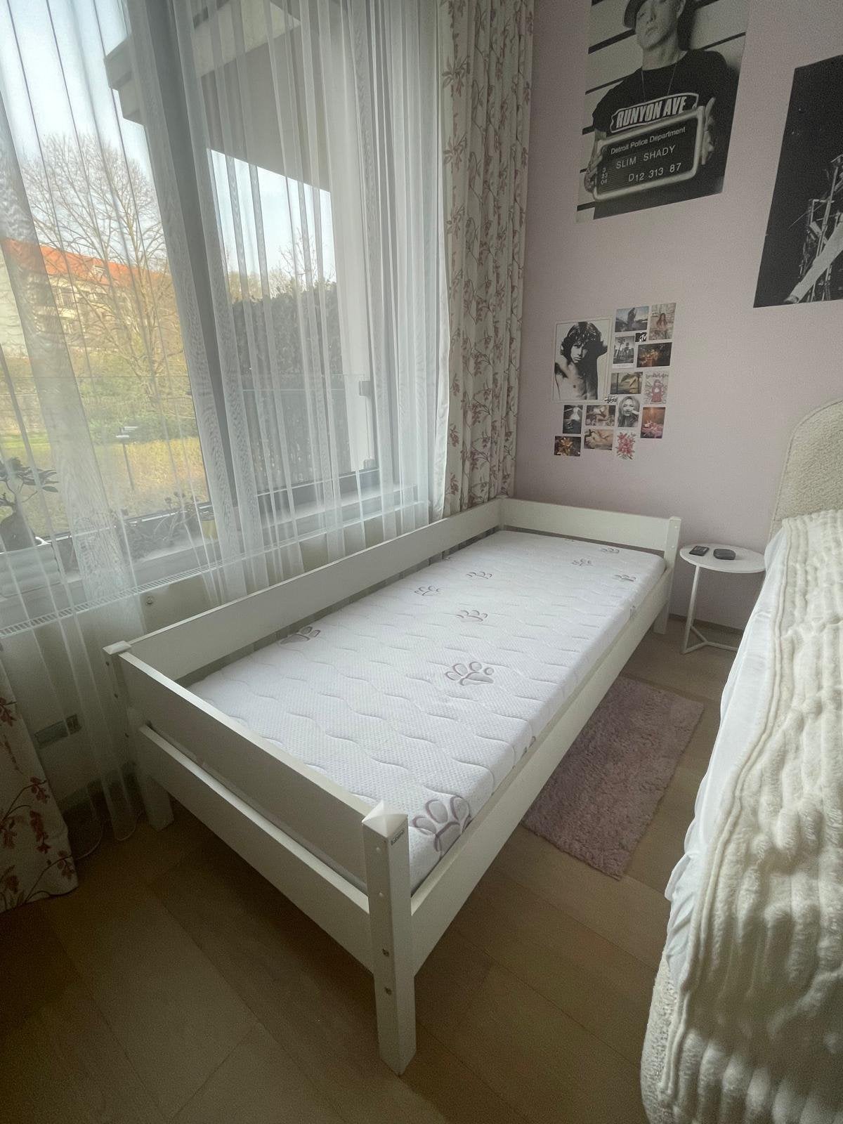 Lit simple d’enfant avec matelas, Maison & Meubles, Chambre à coucher | Lits, 100 cm, 210 cm, Enlèvement, Classique
