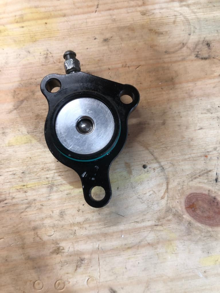 KTM-koppelingsdrukcilinder, Motoren, Ophalen, Gebruikt