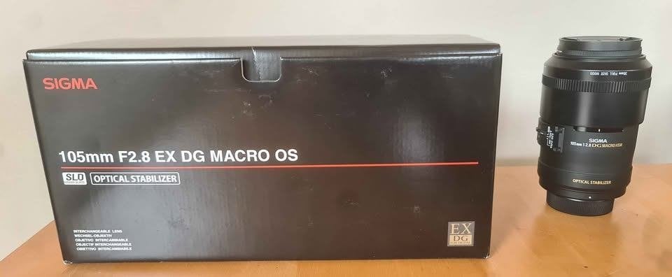 Objectif Sigma 105mm f/2.8 EX DG Macro OS (pour Nikon F), TV, Hi-fi & Vidéo, Filtre inclus, Nikon, Comme neuf, Enlèvement