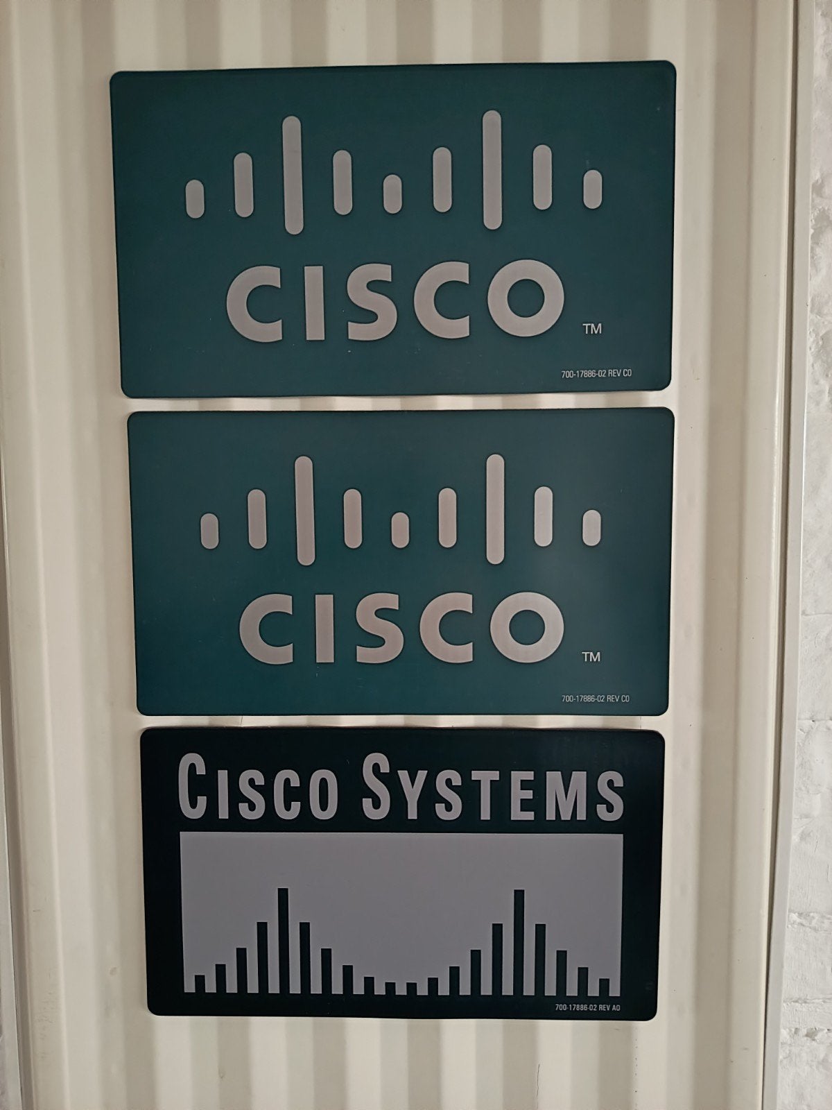 lot de 3 plaques aimantées CISCO, Enlèvement ou Envoi, Utilisé