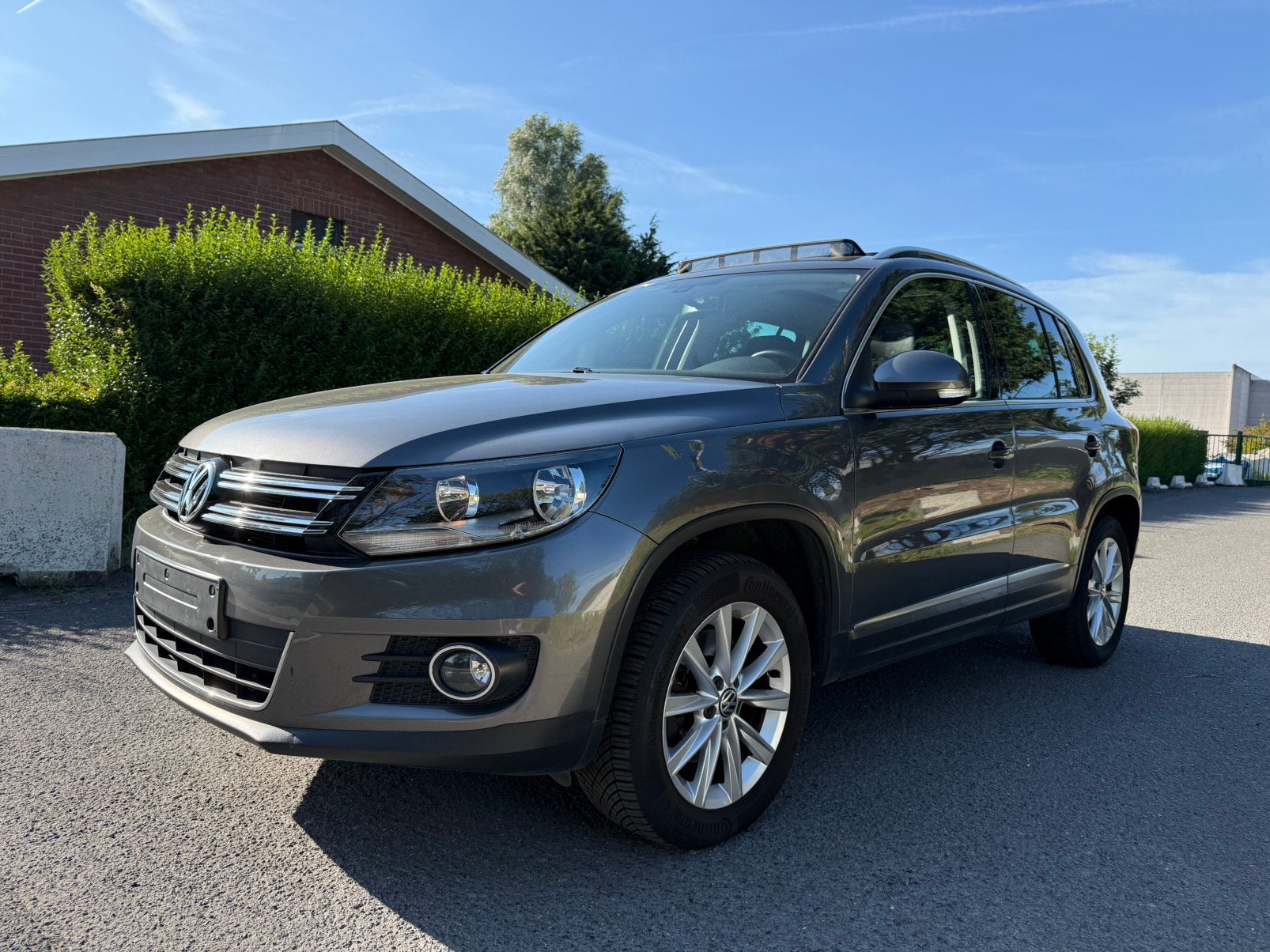 Volkswagen Tiguan | 2.0Tdi  | 4Motion | Pano -Schuifdak |, Euro 5, 1995 cc, Zwart, Bedrijf