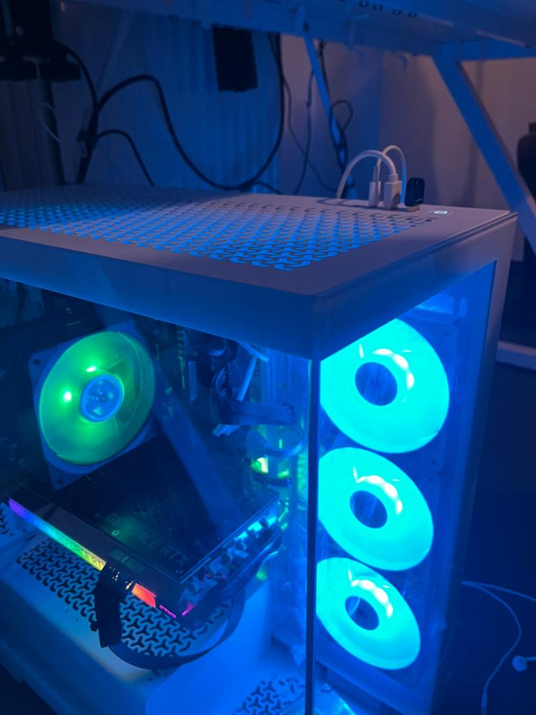 Gaming pc+ extra’s, Ophalen, Gebruikt