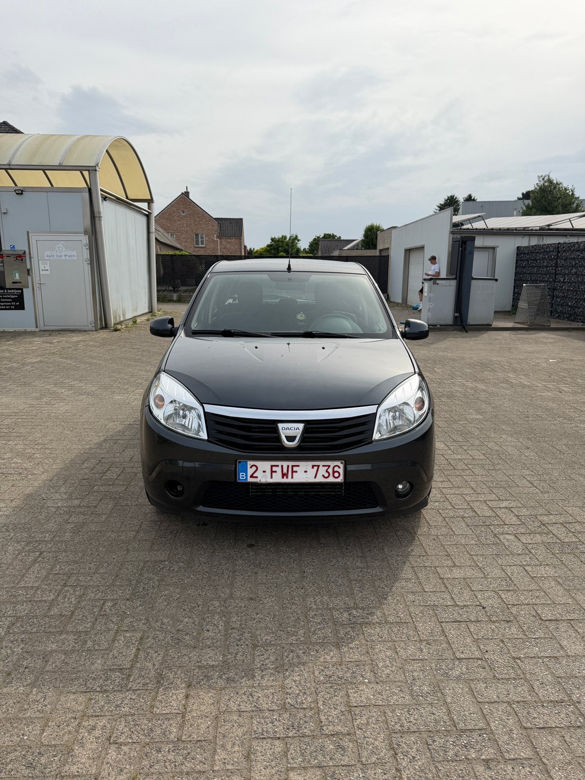Dacia sandero 2009 1.4l, Auto's, Dacia, Voorwielaandrijving, Stof, Zwart, Bedrijf