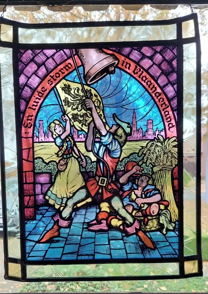 glas in lood met thema " en luide storm in Vlaanderenland", Ophalen of Verzenden