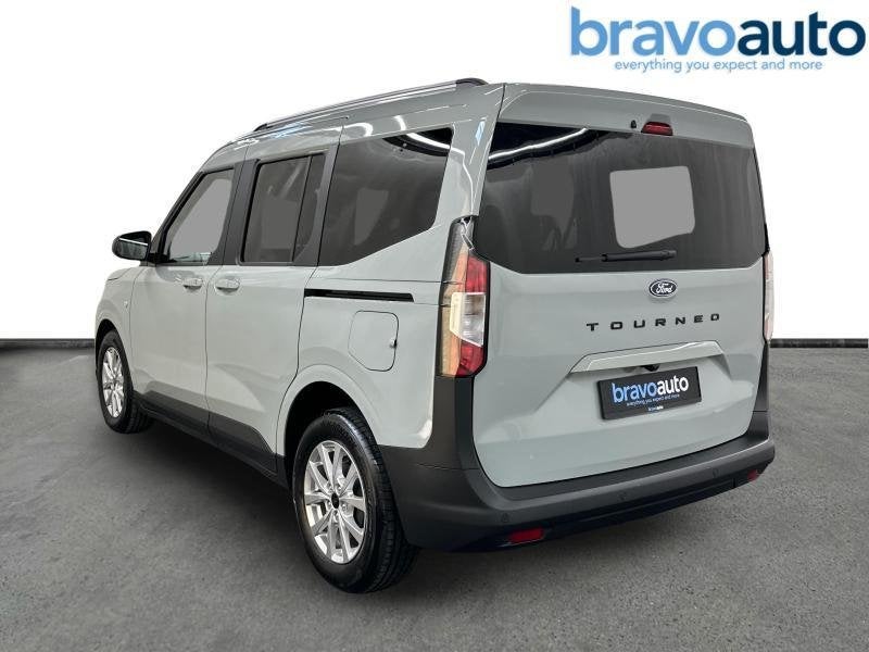 Ford Tourneo Courier Titanium 5pl | carplay | camera, Autos, Argent ou Gris, Achat, Euro 6, Entreprise
