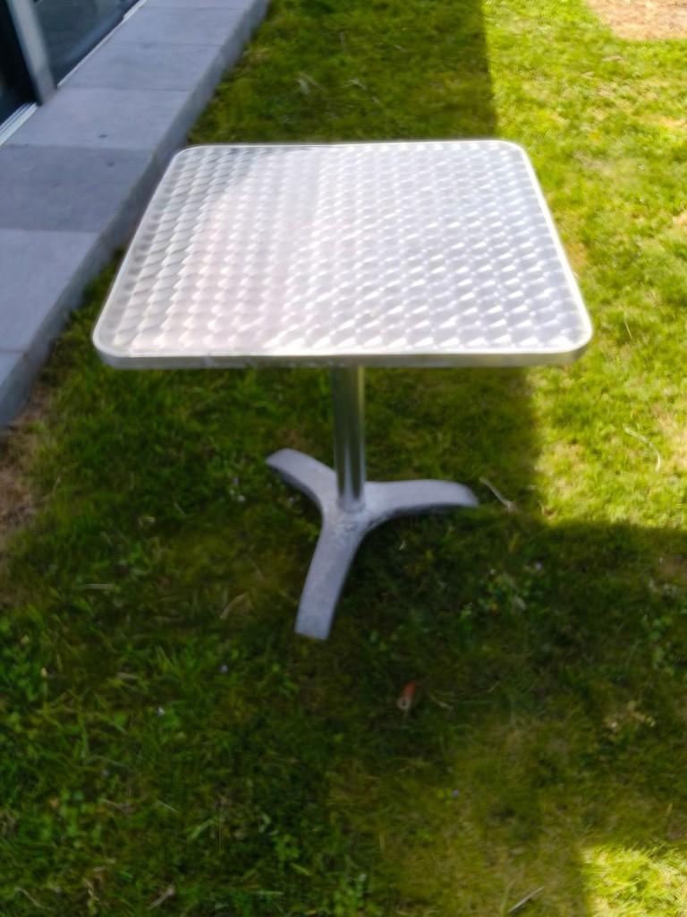 tuintafel, terras tafel, camping tafel , bistro tafel, Enlèvement, Utilisé